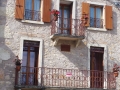 Balcone grande e balconcino